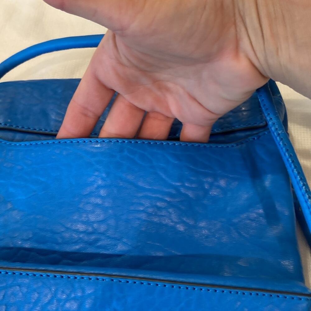 Thacker bright blue Holden medium crossbody bag - Picture 4 of 8